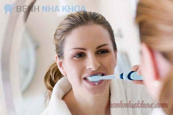 Chăm sóc răng miệng khi mang bầu