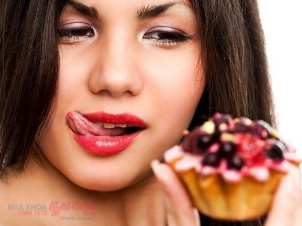 6 loại thực phẩm đặc biệt có hại cho men răng